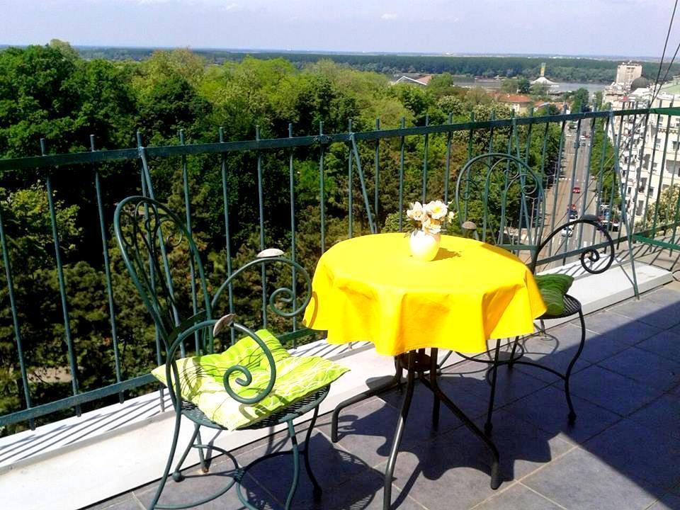 Apartment Bella Vista Belgrad Rum bild