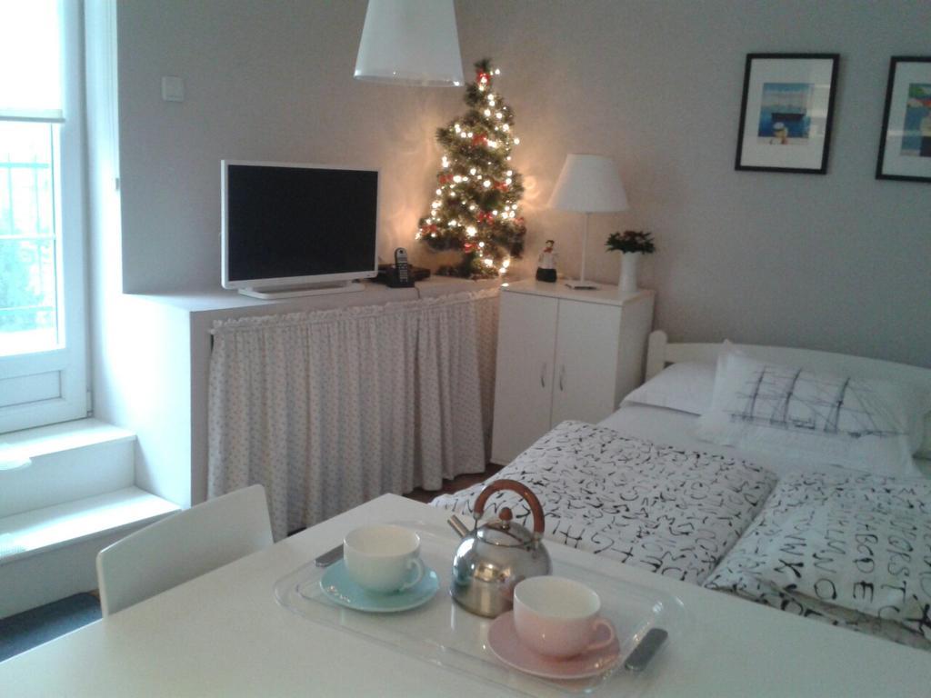 Apartment Bella Vista Belgrad Exteriör bild